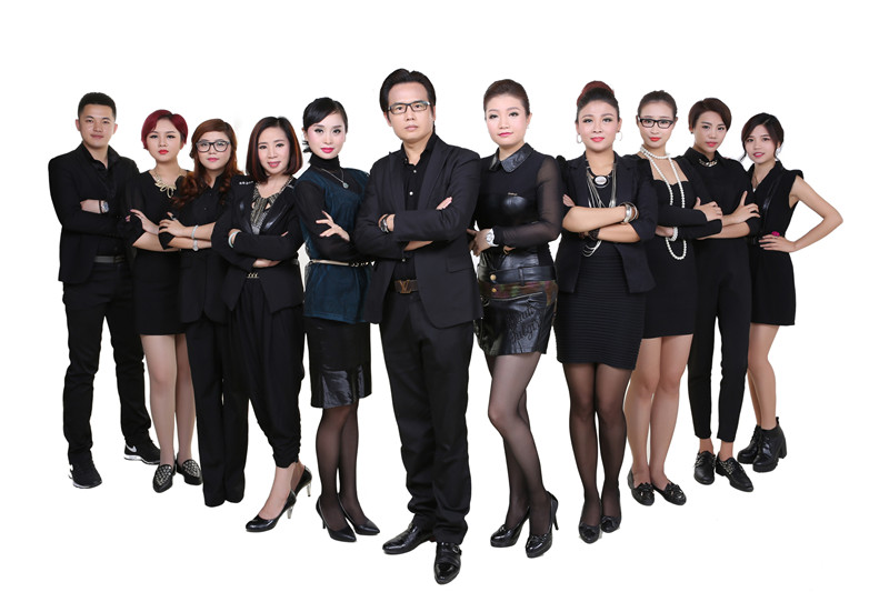 深圳市超時(shí)尚職業(yè)培訓(xùn)學(xué)校團(tuán)隊(duì)
